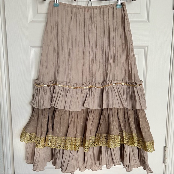 Vintage | Deco USA |  Ruffled Sparkly Flared Skirt - Picture 3 of 7